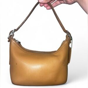 Coach Mini Demi Hobo Bag Purse 9844 Baguette Tan Leather Costa Rica Vtg Y2K